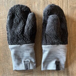 The North Face Toddler Mittens gray fleece 3T boys or girls